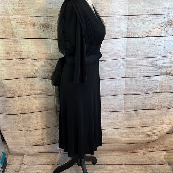 Lida Baday Cocktail Dress Tulle Bodice & Sash LBD V-neck 3/4 Sleeves Size Medium - Picture 5 of 11